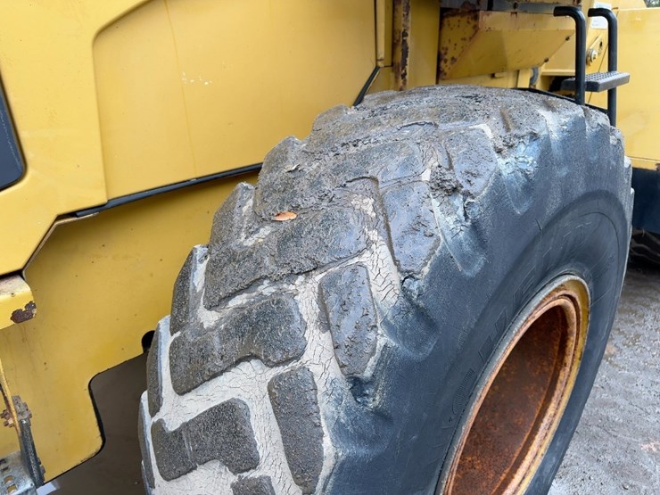 1998-caterpillar-938g-image-13