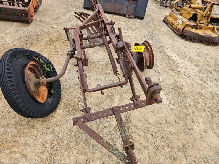 #3102-•-2-btm-pull-plow-frame-image-11