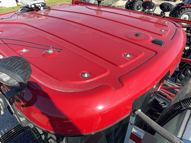 2023-case-ih-4350-patriot--sprayer-image-163