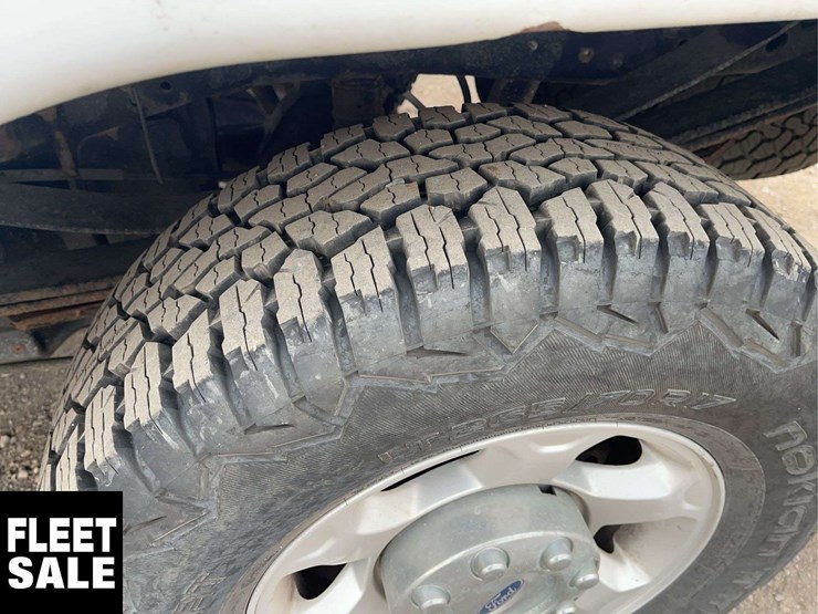 2016-ford-f350-image-8