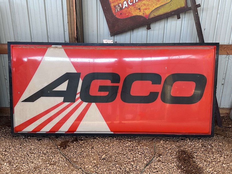 agco-lighted-double-sided-bubble-sign-image-8