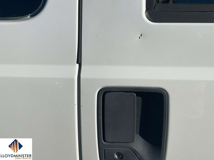 2009-ford-f250-image-32