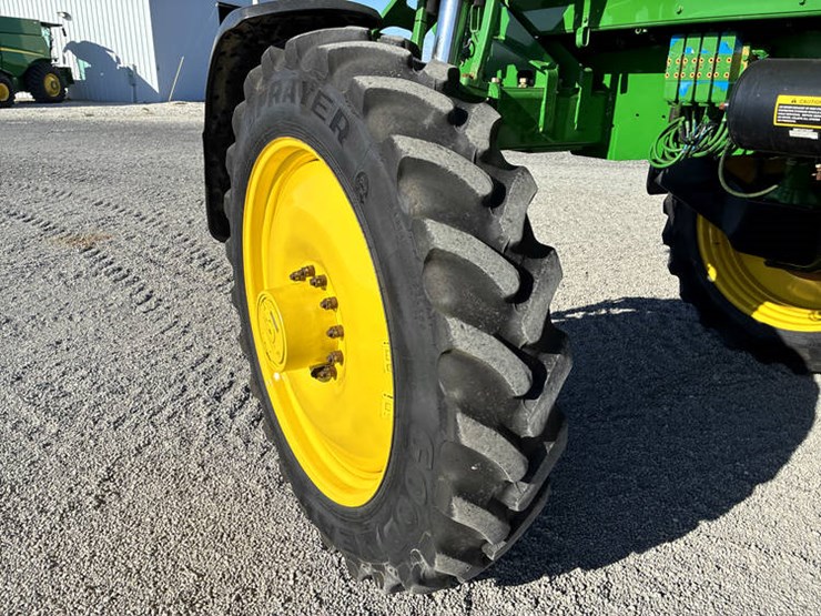 2014-john-deere-4830-image-60