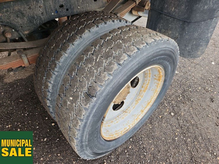 2015-ford-f450-image-30