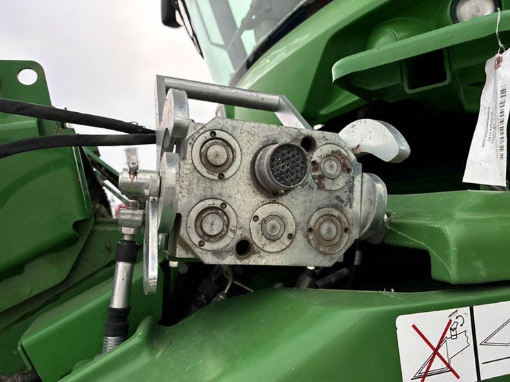 2018-john-deere-s780-image-15