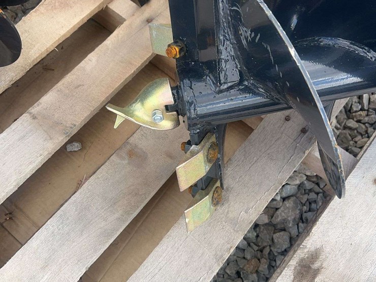 skid-steer-auger-drive-and-bit-set-image-2