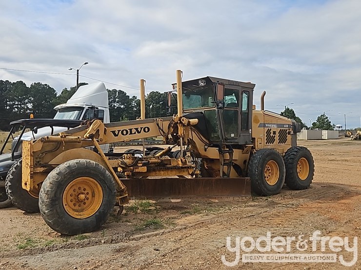 2002-volvo-g720-vhp-image-1