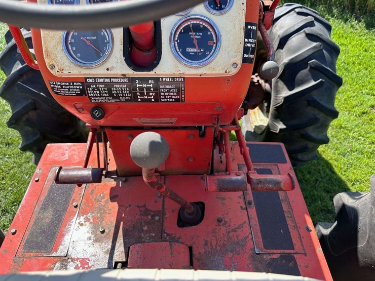 cockshutt-2050-diesel-mfwa-image-35