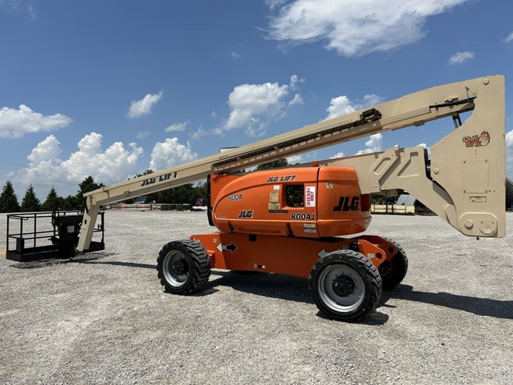 2008-jlg-800a-image-3