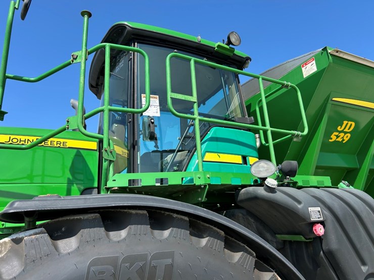 2012-john-deere-4940-image-10