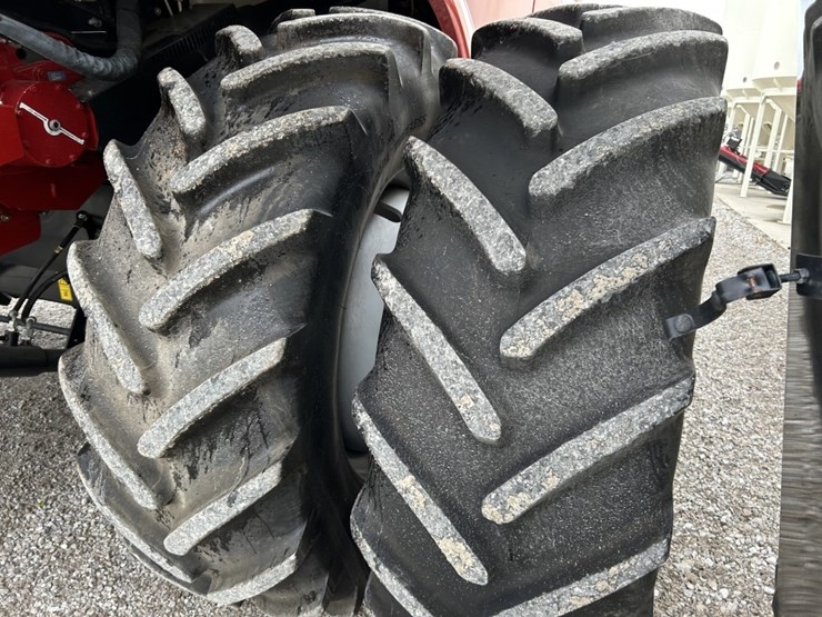 2019-case-ih-8250-image-56