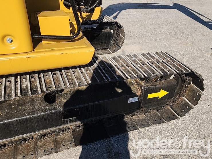 2020-caterpillar-307-image-19