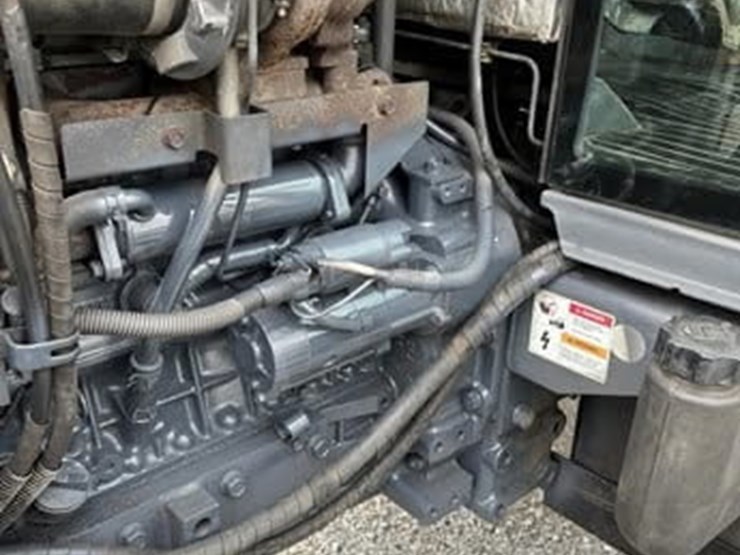 2012-kubota-m108s-image-8