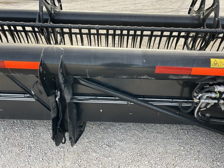 2019-mac-don-fd140-image-13