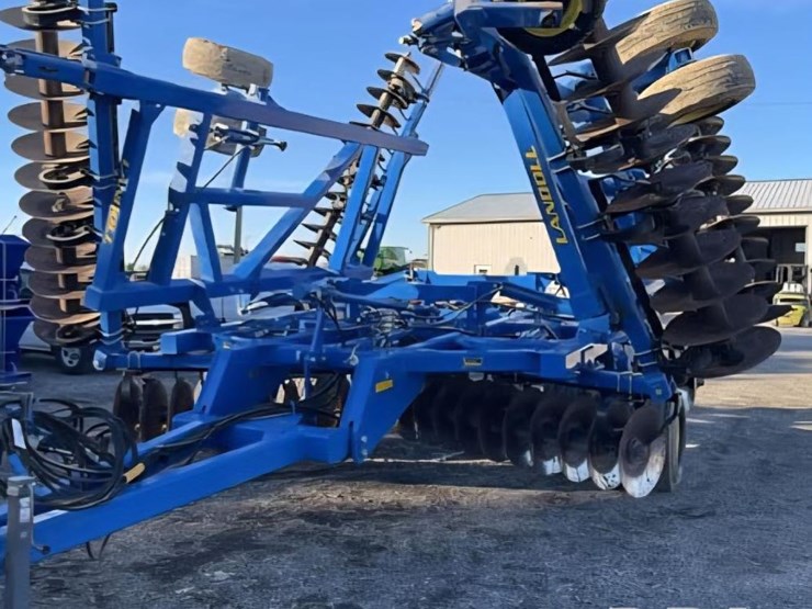 2013-landoll-6230-33-image-3