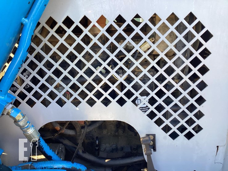 2006-genie-gth1056-image-11