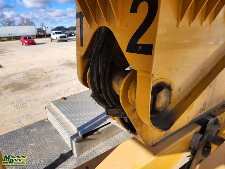 2008-international-paystar-5600i-image-14