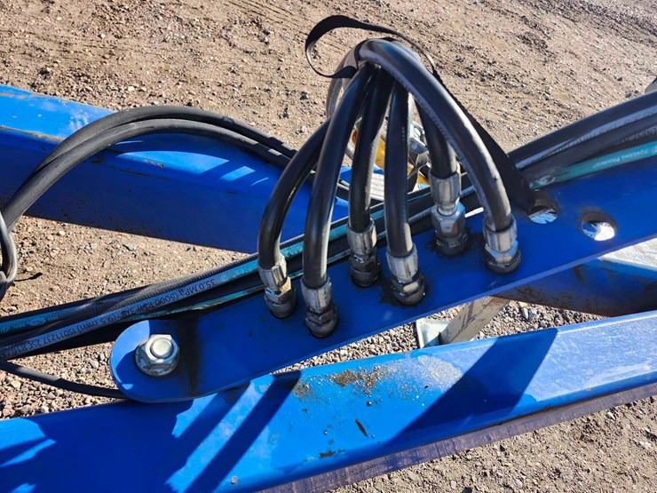 2013-landoll-7431-23-image-15