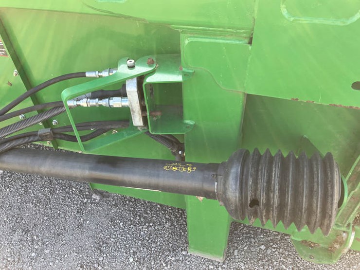 2013-john-deere-608c-image-8