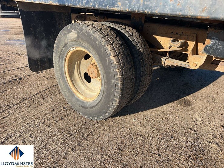 2004-ford-f350-image-7