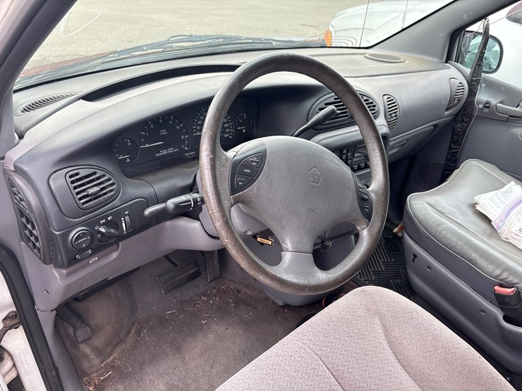 dodge-caravan-image-8