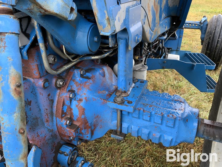 1990-ford-8730-image-18