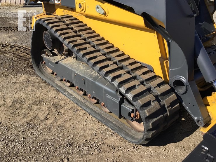 2019-deere-333g-image-21
