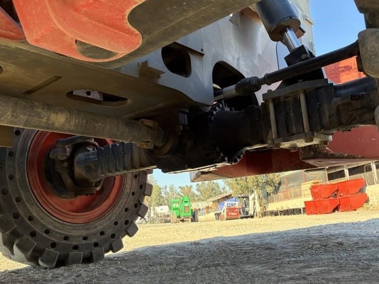 2018-skyjack-sj1056th-image-13