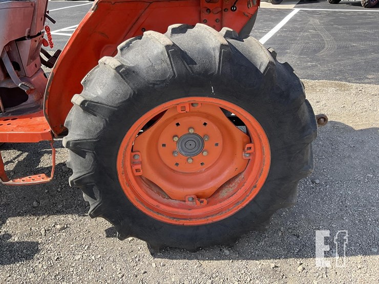 kubota-l2900-image-12