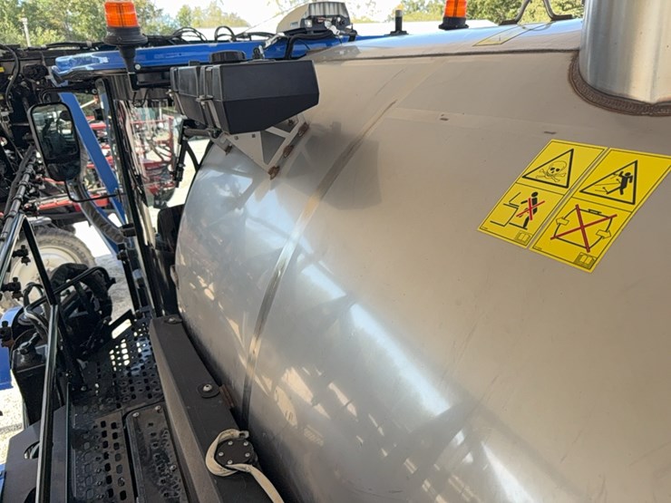 2023-new-holland-sp.310f-image-135