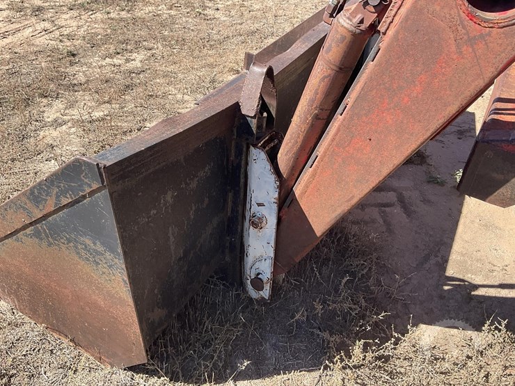 allis-chalmers-7020-image-28