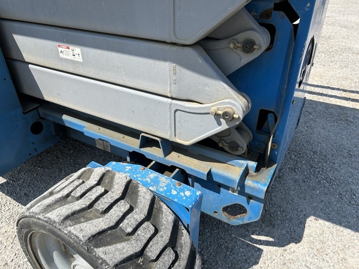 2014-genie-gs4390rt-image-41