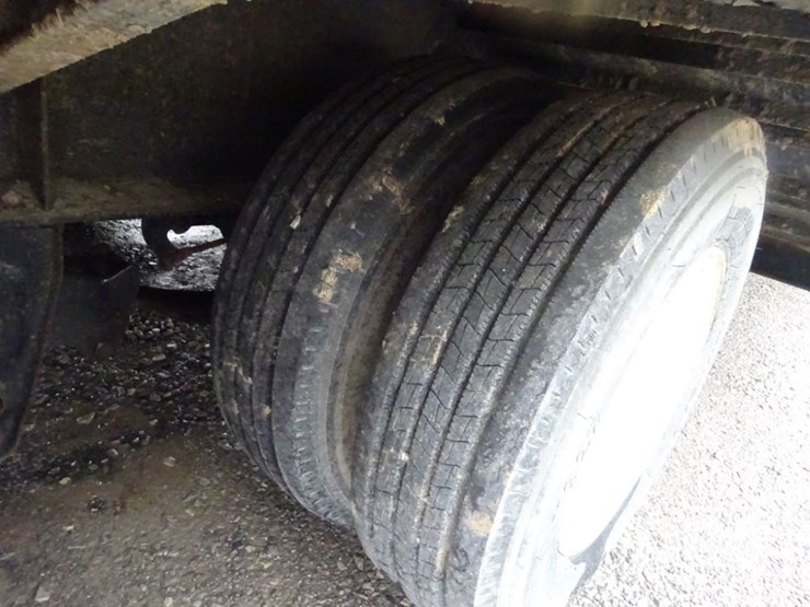 2015-tarasport-liquid-sprayer-trailer-(pz14052,-unit-109067)-image-32