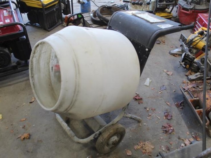 mq-mix-n-go-cement-mixer-image-3