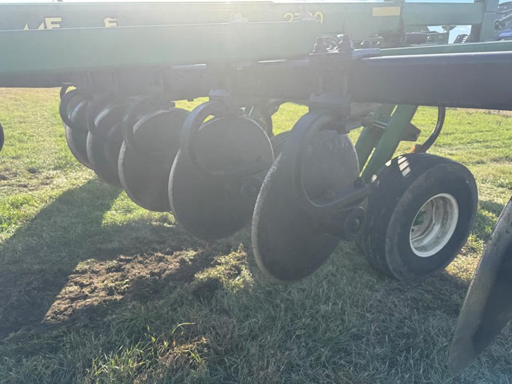 john-deere-2700-image-5