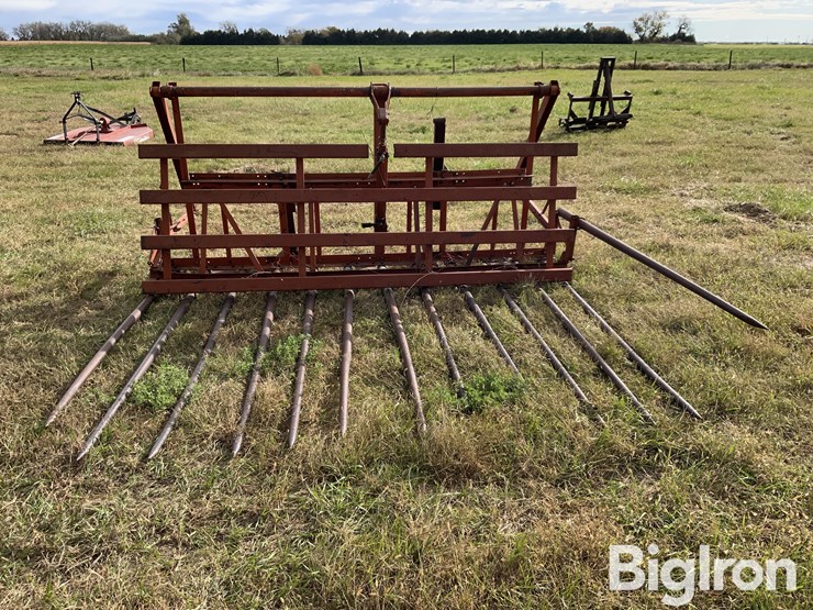 farmhand-hay-sweep-image-2