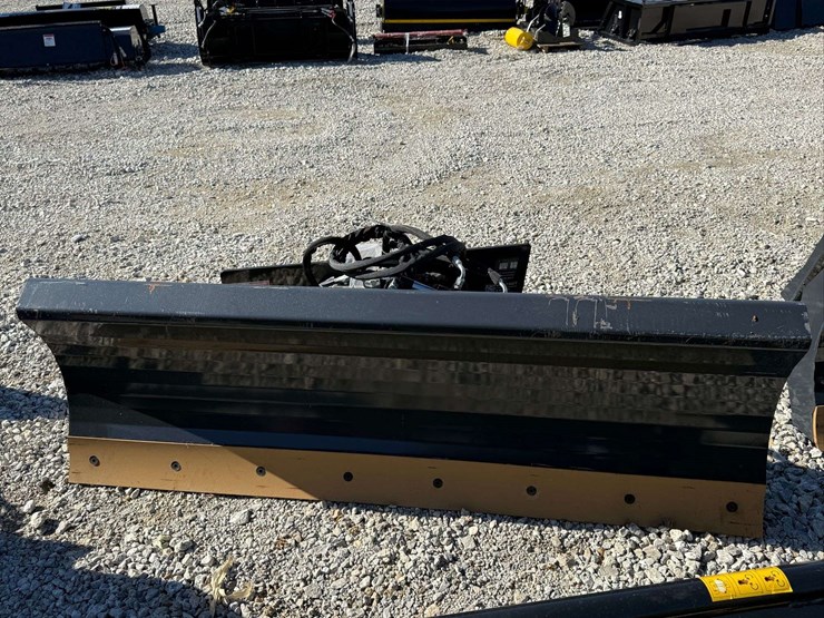 2025-wolverine-swdb-11-84w-6-way-skid-steer-dozer-blade-image-3