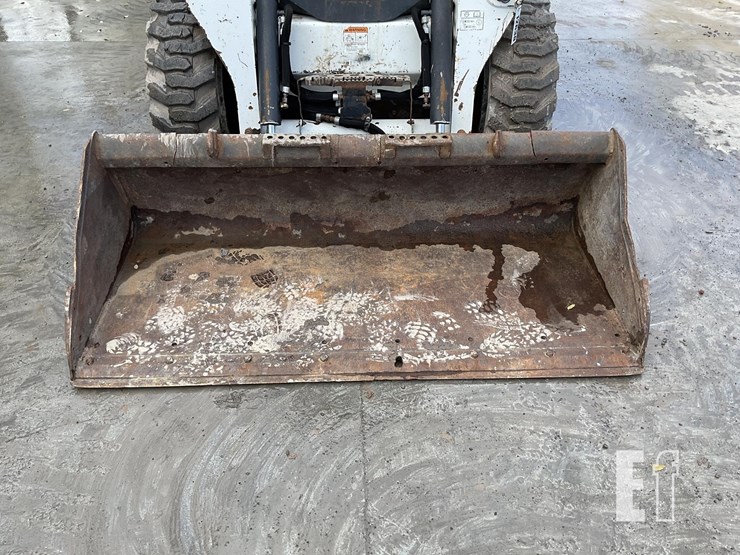 2017-bobcat-s570-image-9