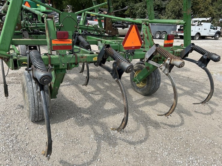 2002-john-deere-2400-image-58