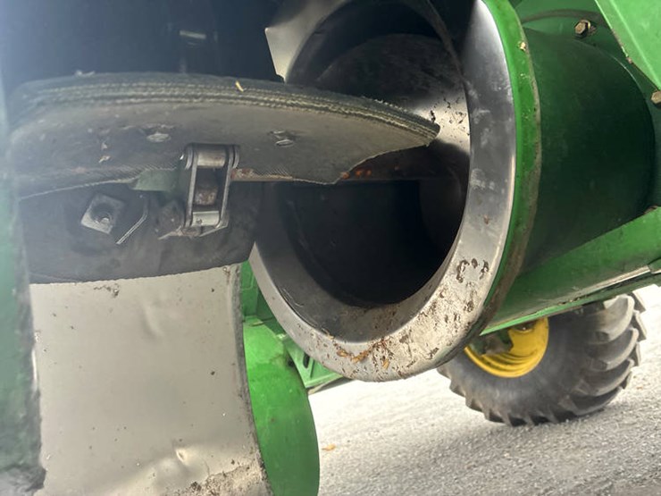 2004-john-deere-9660-sts-image-23