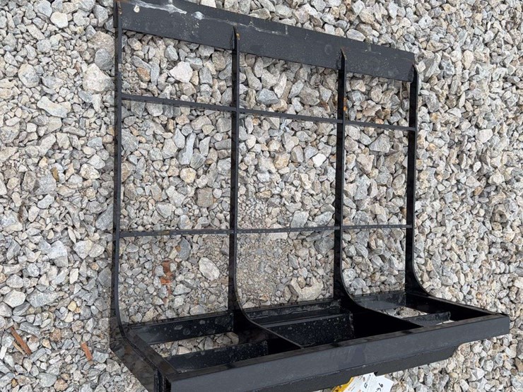 mini-skid-steer-land-leveler-image-2