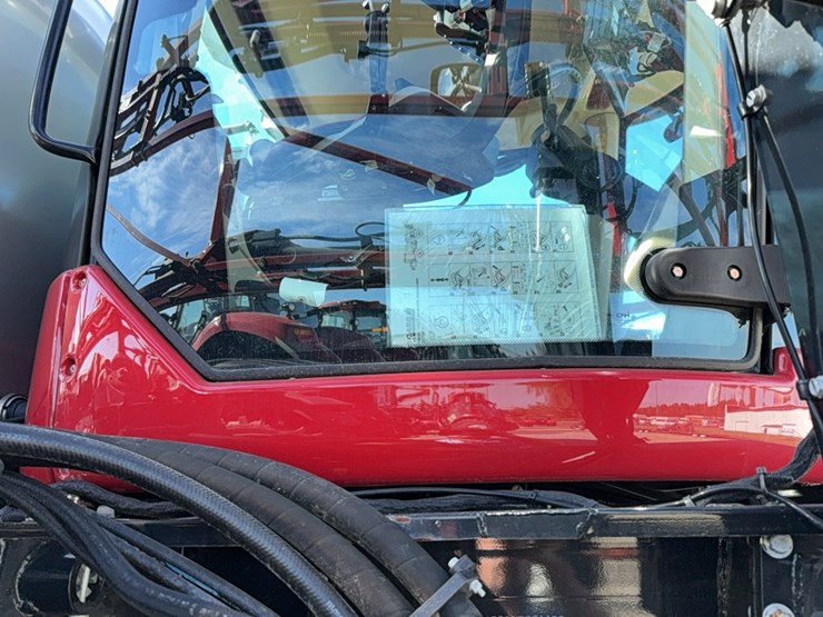 2023-case-ih-4350-patriot--sprayer-image-115