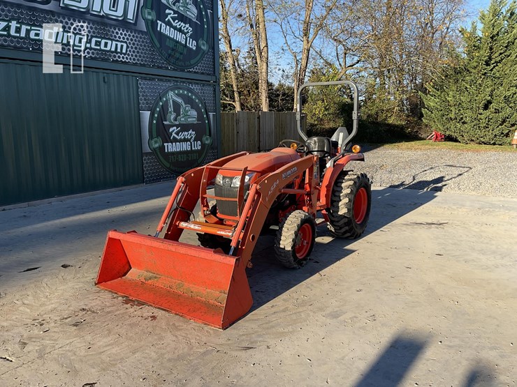 2016-kubota-l3301d-image-8