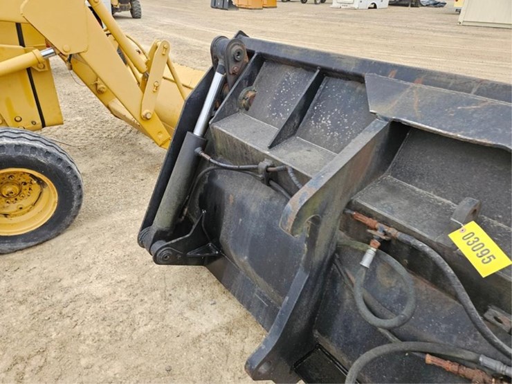 #3095-•-balderson-96"-4-in-1-bucket-image-12