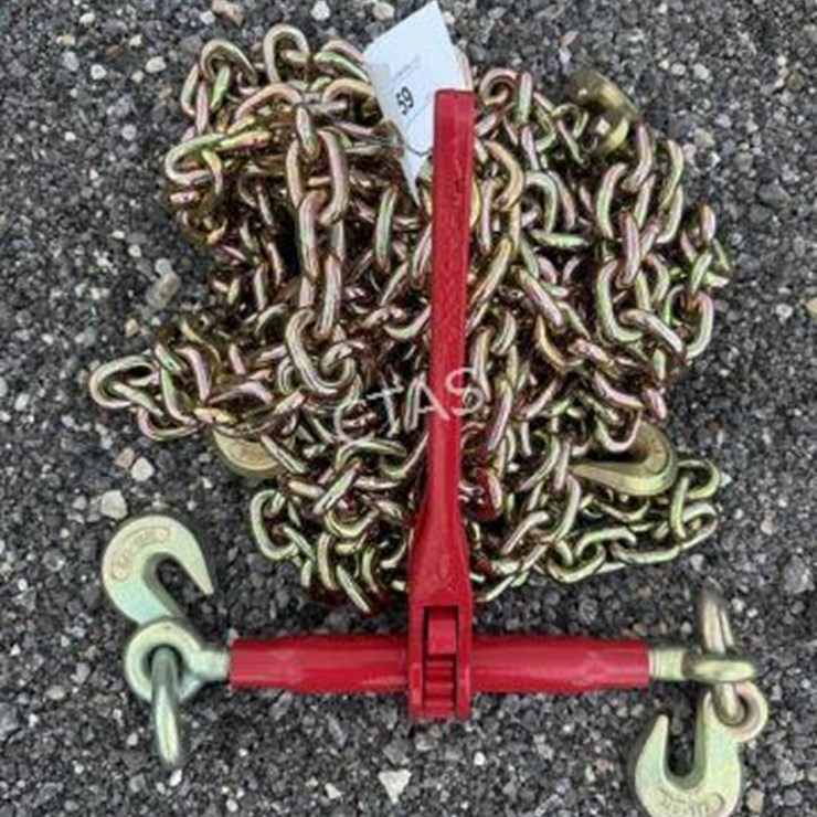 #59 • (2) 3/8" 20' Chains & (1) 9,200 lb Boomer