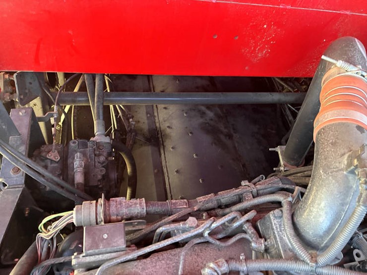 #122136-•-2009-mf-9795-#huc7217-image-96