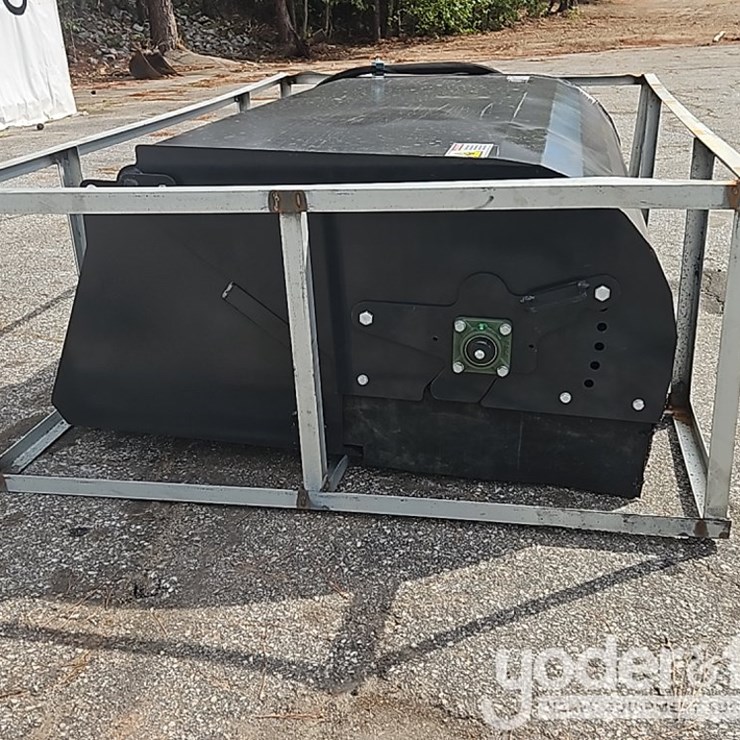 Unused 72" Broom Sweeper (SS-72W) to suit Skidsteer