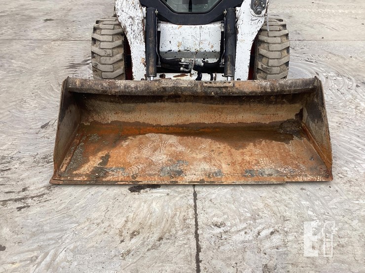 2015-bobcat-s650-image-9