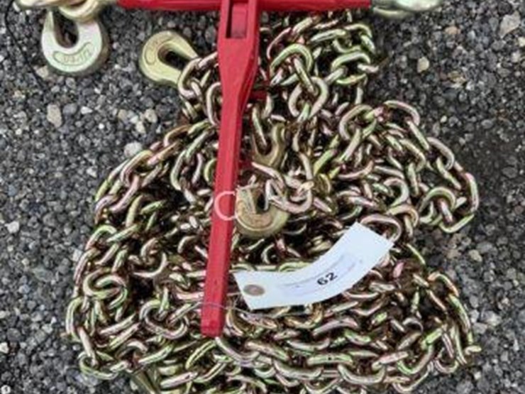 #62-•-(2)-3/8"-20'-chains-&-(1)-9,200-lb-boomer-image-1
