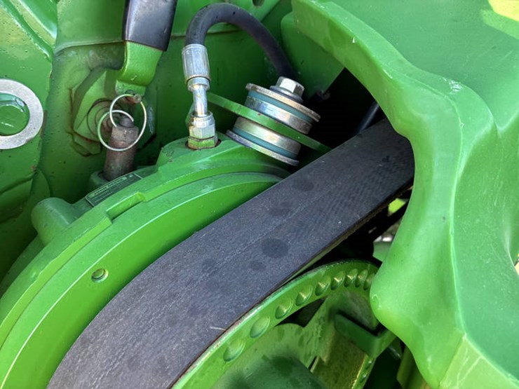 2010-john-deere-2010-image-28